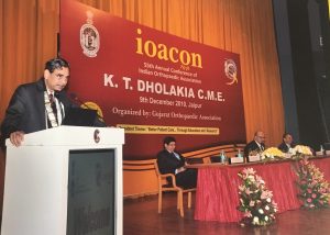 Dr Johari as President of Indian Orthopaedic Association during IOACON 2010, Jaipur