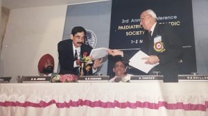 At 3rd POSICON at Chandigarh organised by Dr SS Gill. Dr Ashok Johari (then Secretary of POSI) with Dr Chacko (then President of POSI)